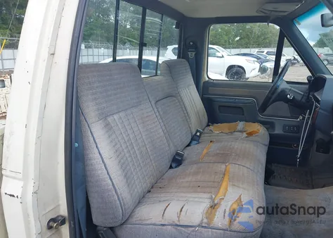 1990 Ford F150 z USA, uszkodzony, nr VIN 1FTDF15N4LNA59733